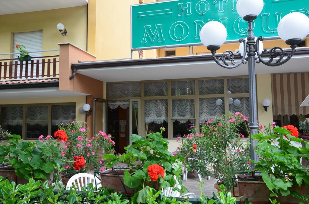 Hotel Monique 체르비아 외부 사진